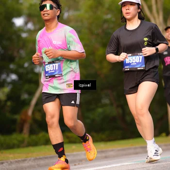 Runner Photo 5451728