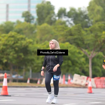 Runner Photo 5451774