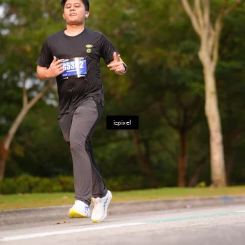 Runner Photo 5451897