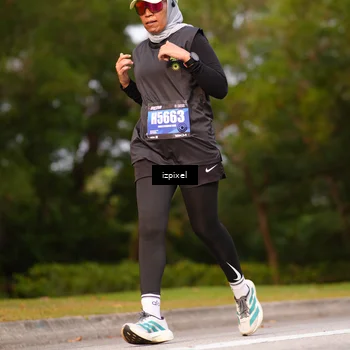 Runner Photo 5451949