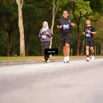 Runner Photo 5451953