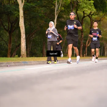 Runner Photo 5451956