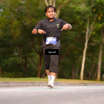 Runner Photo 5452074