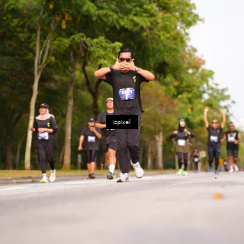 Runner Photo 5452078