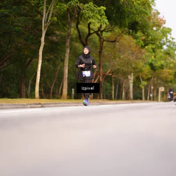 Runner Photo 5452200