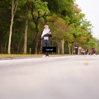 Runner Photo 5452262