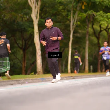 Runner Photo 5452387