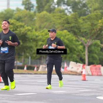 Runner Photo 5452388