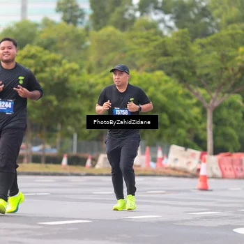 Runner Photo 5452390