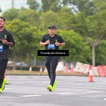 Runner Photo 5452395