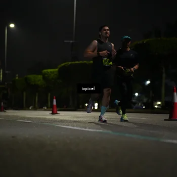 Runner Photo 5453378
