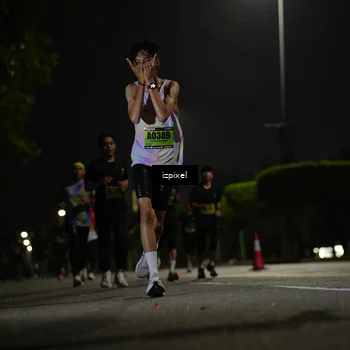 Runner Photo 5454573