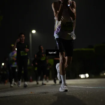 Runner Photo 5454593
