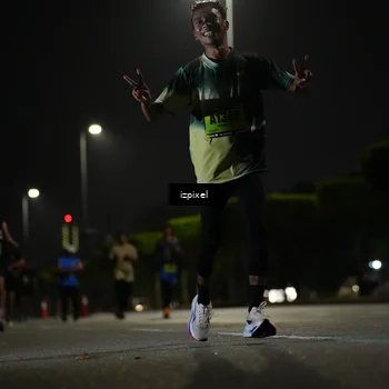 Runner Photo 5454716