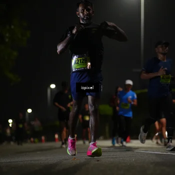 Runner Photo 5454786