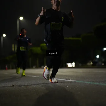 Runner Photo 5455382