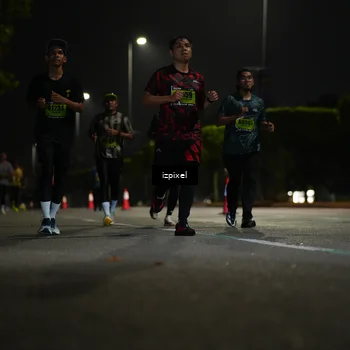 Runner Photo 5456060