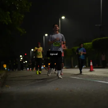 Runner Photo 5456131