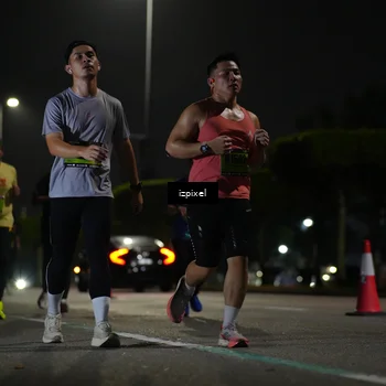 Runner Photo 5456145