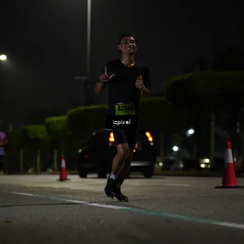Runner Photo 5456355
