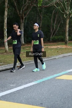 Runner Photo 5456640