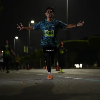 Runner Photo 5456676