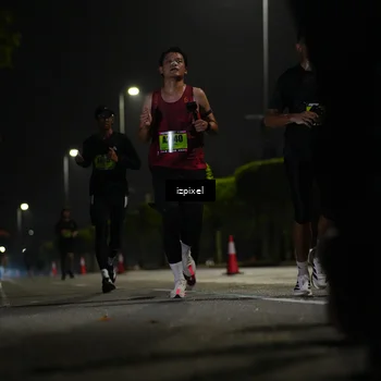 Runner Photo 5456805