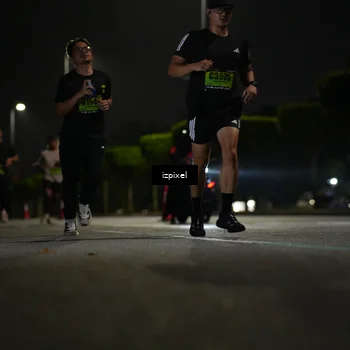 Runner Photo 5457131