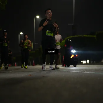 Runner Photo 5457149