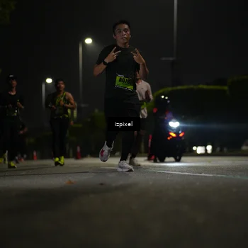 Runner Photo 5457158