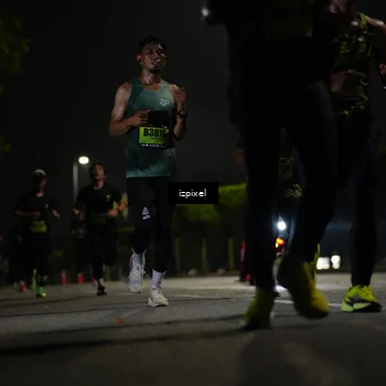 Runner Photo 5457201