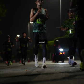 Runner Photo 5457210