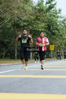 Runner Photo 5457400