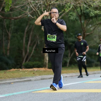 Runner Photo 5457555