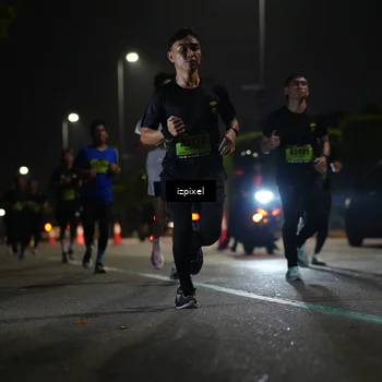 Runner Photo 5457620