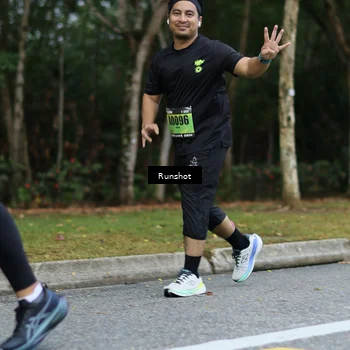 Runner Photo 5457696
