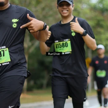 Runner Photo 5458053