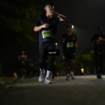 Runner Photo 5458105