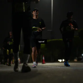 Runner Photo 5458116