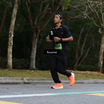 Runner Photo 5458130