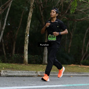 Runner Photo 5458140