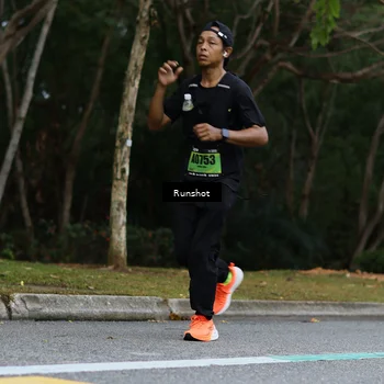 Runner Photo 5458144