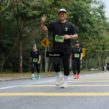 Runner Photo 5458153