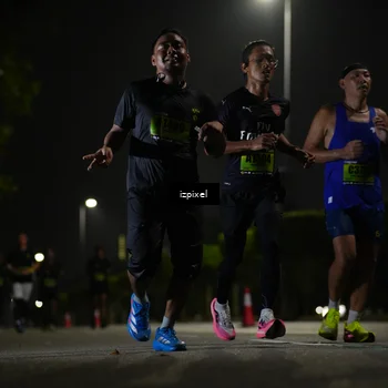 Runner Photo 5458190