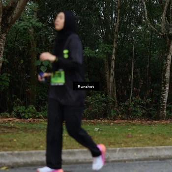 Runner Photo 5458200