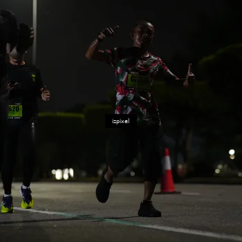 Runner Photo 5458344