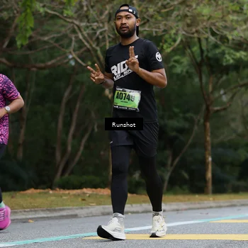Runner Photo 5458350