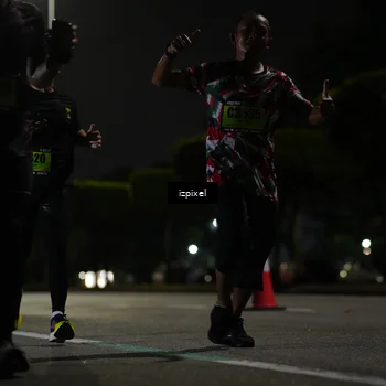Runner Photo 5458355