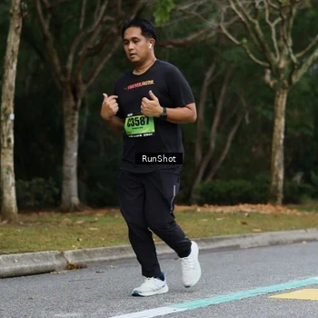 Runner Photo 5458601
