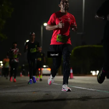 Runner Photo 5458756